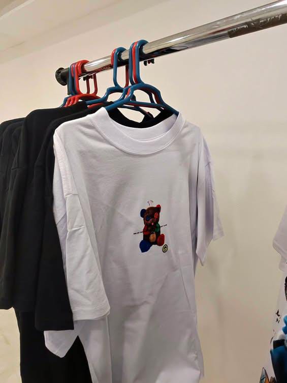Playera Oso Mini blanca oversize